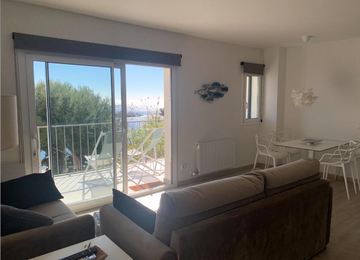 Magnific Apartament A Primera Linia De Mar Sant Feliu de Guíxols Eksteriør bilde